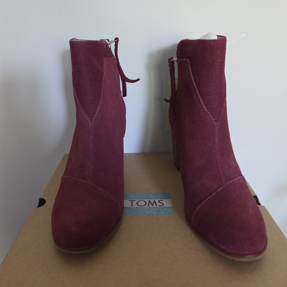 TOMS Women's Lunata Burgundy Ankle Boots